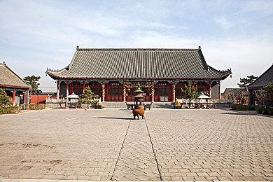 游戏厂商不发愁 国外免费手游社群会逼迫玩家氪金